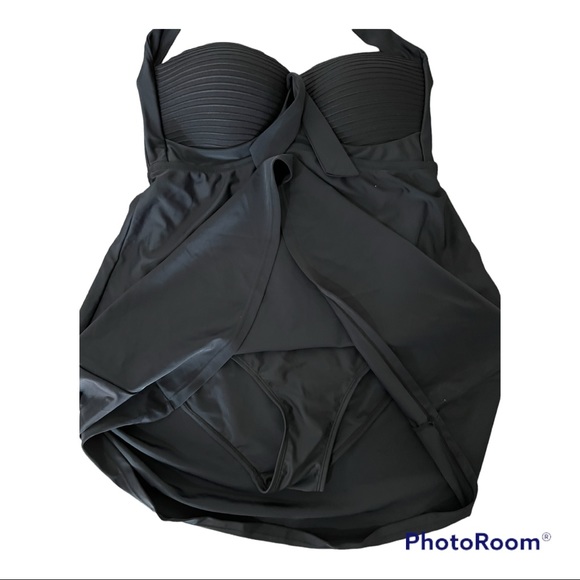 Meet.Curve Black Bow Classic Halter Swimdress size medium - Picture 4 of 6